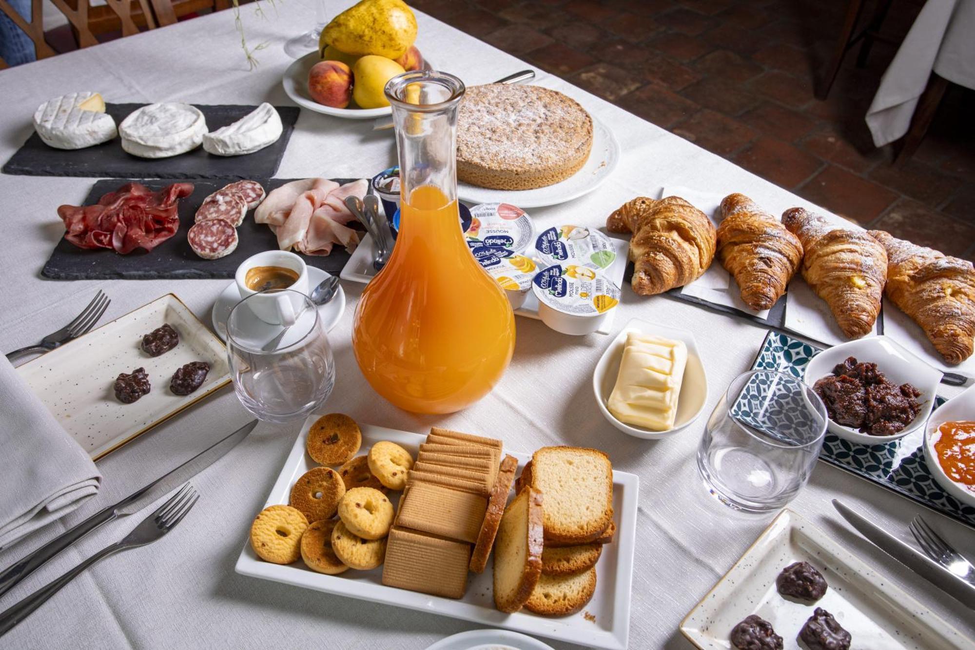 Palazzo Ratti Boutique Rooms 凯拉斯科 外观 照片