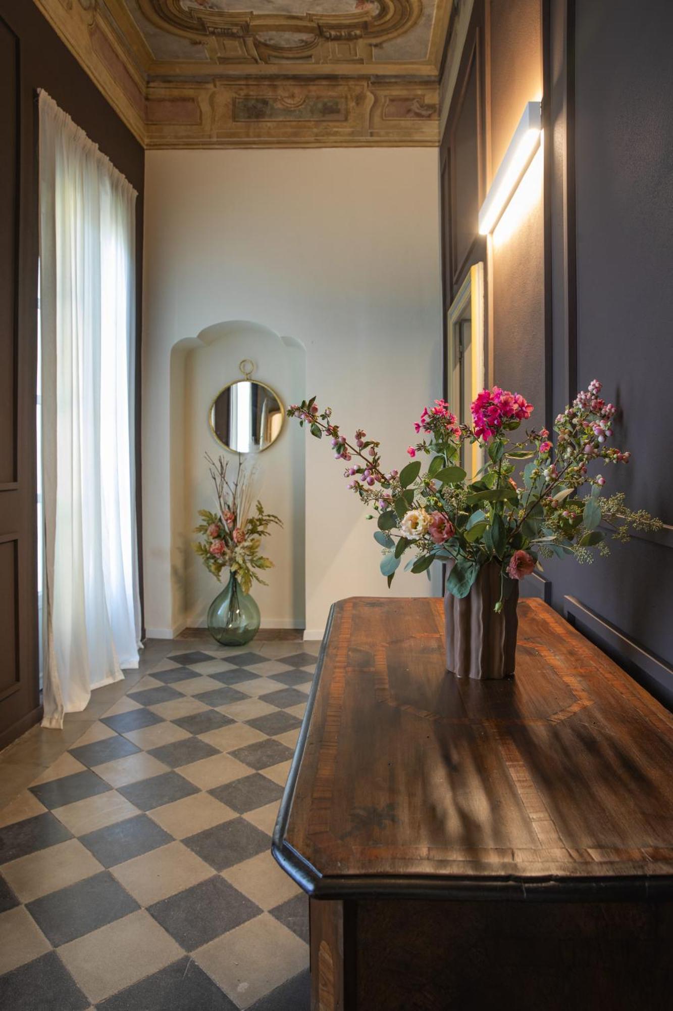 Palazzo Ratti Boutique Rooms 凯拉斯科 外观 照片